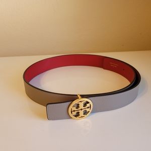Tory Burch 1.5 reversible taupe gray/red belt with gold hardware